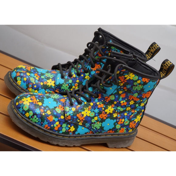 DR DOC MARTEN "DELANEY" FLORAL PRINT GIRLS ANKLE BOOTS SIZE 4 - Picture 3 of 11